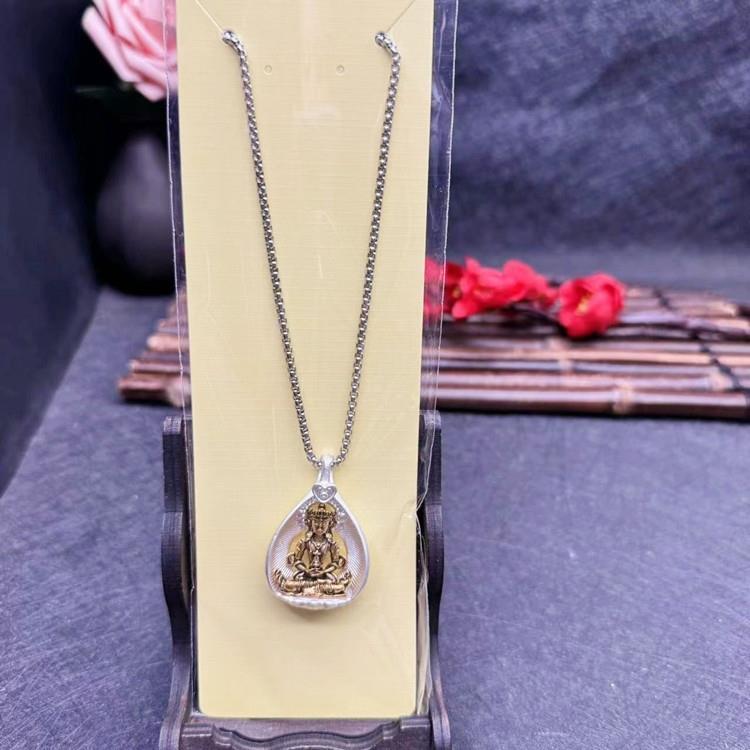Bodhi Leaf Pendant, Tibetan-style Alloy with Silver Plating, Vintage Ethnic Unisex Necklace Pendant, Shakyamuni Buddha and Ksitigarbha Amulet Necklace Pendant