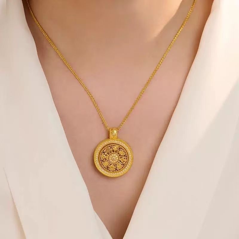 Sand Gold Six-Character Mantra Rotating Eight Auspicious Symbols Compass Pendant Necklace