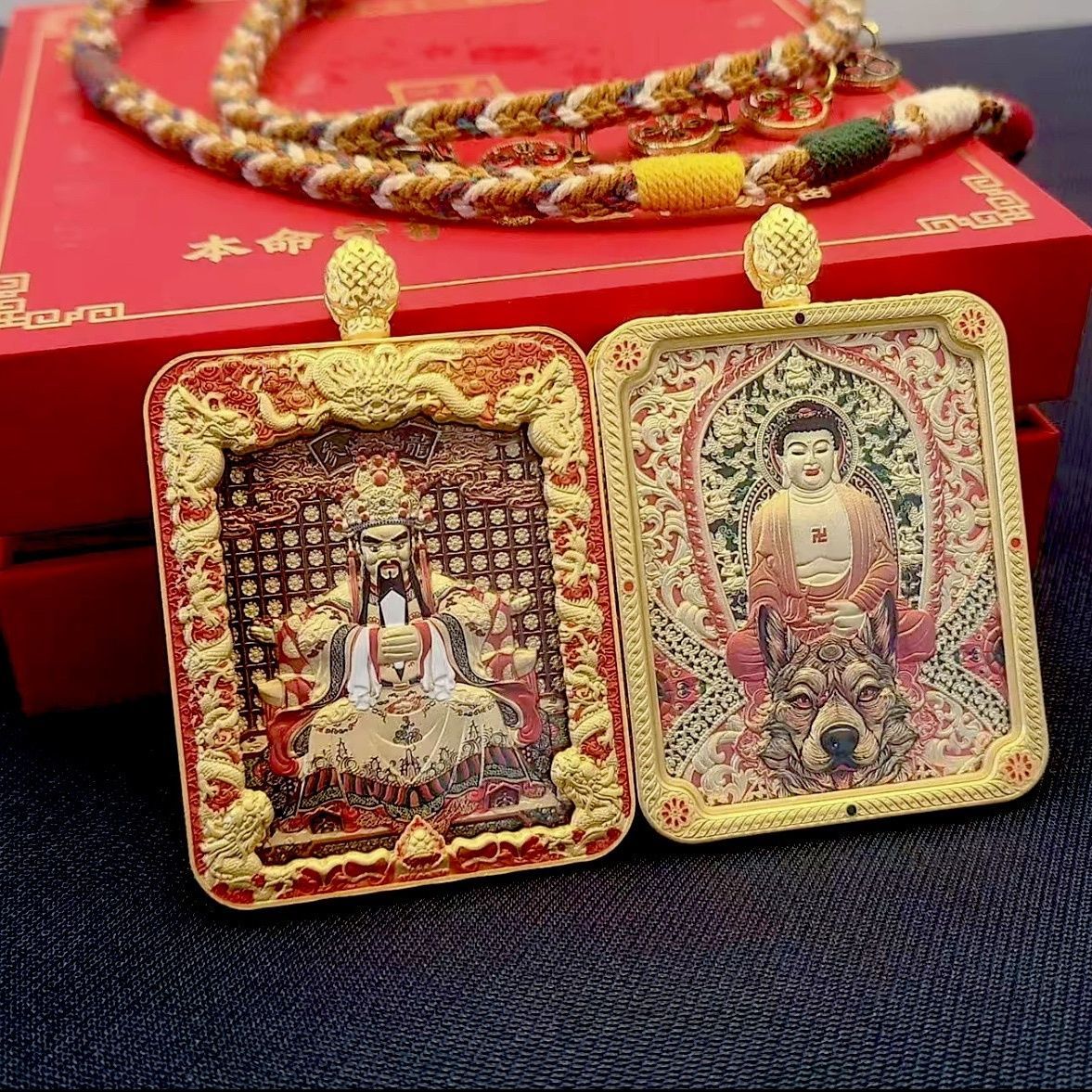 Wutai mountain thangka wuye twelve zodiac gilt double-sided stereo relief thangka pendant eight great guardian chain