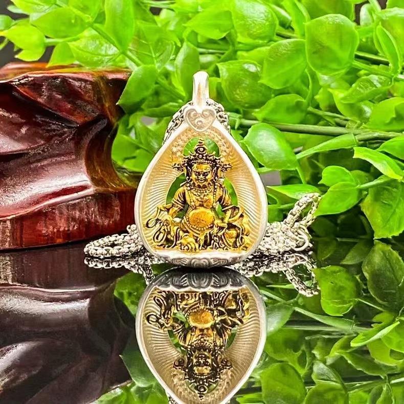 Bodhi Leaf Pendant, Tibetan-style Alloy with Silver Plating, Vintage Ethnic Unisex Necklace Pendant, Shakyamuni Buddha and Ksitigarbha Amulet Necklace Pendant